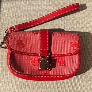 Dooney & Bourke wristlet